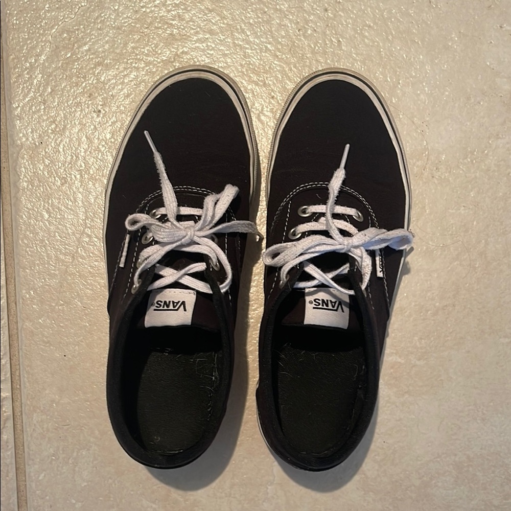 Vans Black and White Classic Sneakers Low-Top Canvas
